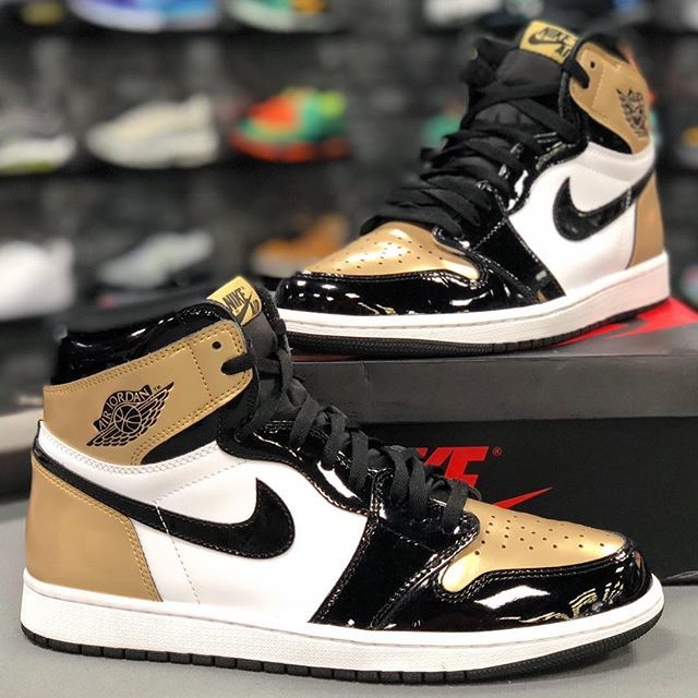 Air Jordan Retro 1
“Gold Toe”(SZ 11) in store now for $160
*9 out of 10 condition 
Open until 8pm 
#PremiumKicksATL 
#BuckheadsFinest
#GottaLoveCheshireBridge ift.tt/2OmcSOI