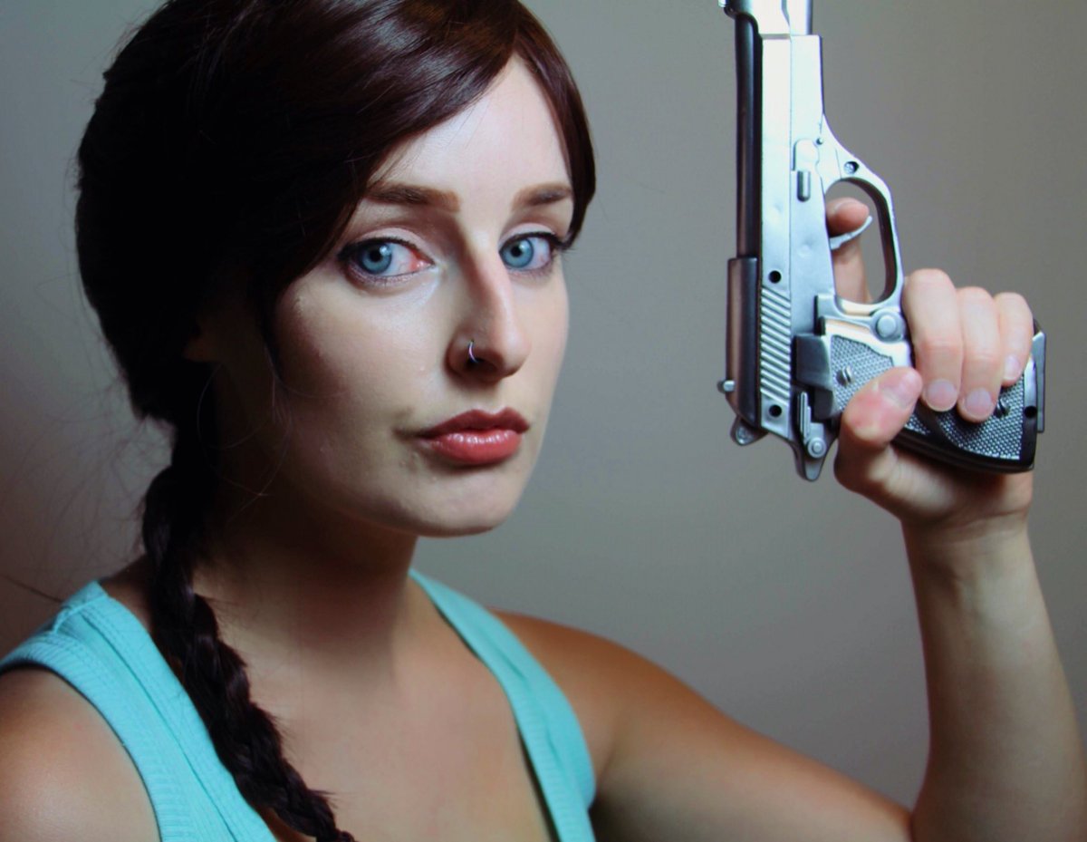 marthaaivy's tweet photo. Tomb Raider🏺 can’t wait to fully become Lara Croft soon for a con💪
#laracroft #tombraider #cosplay https://t.co/pY3qpRgEBf