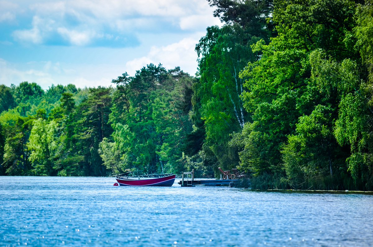 justinsudbrak's tweet image. Heute bin ich Mal dazu gekommen alle Bilder von der Kamera zu sichten und zu bearbeiten. 
Dieses Bild ist mein neuer Liebling ⛵
@teamOster #fotografie #Teleobjektiv