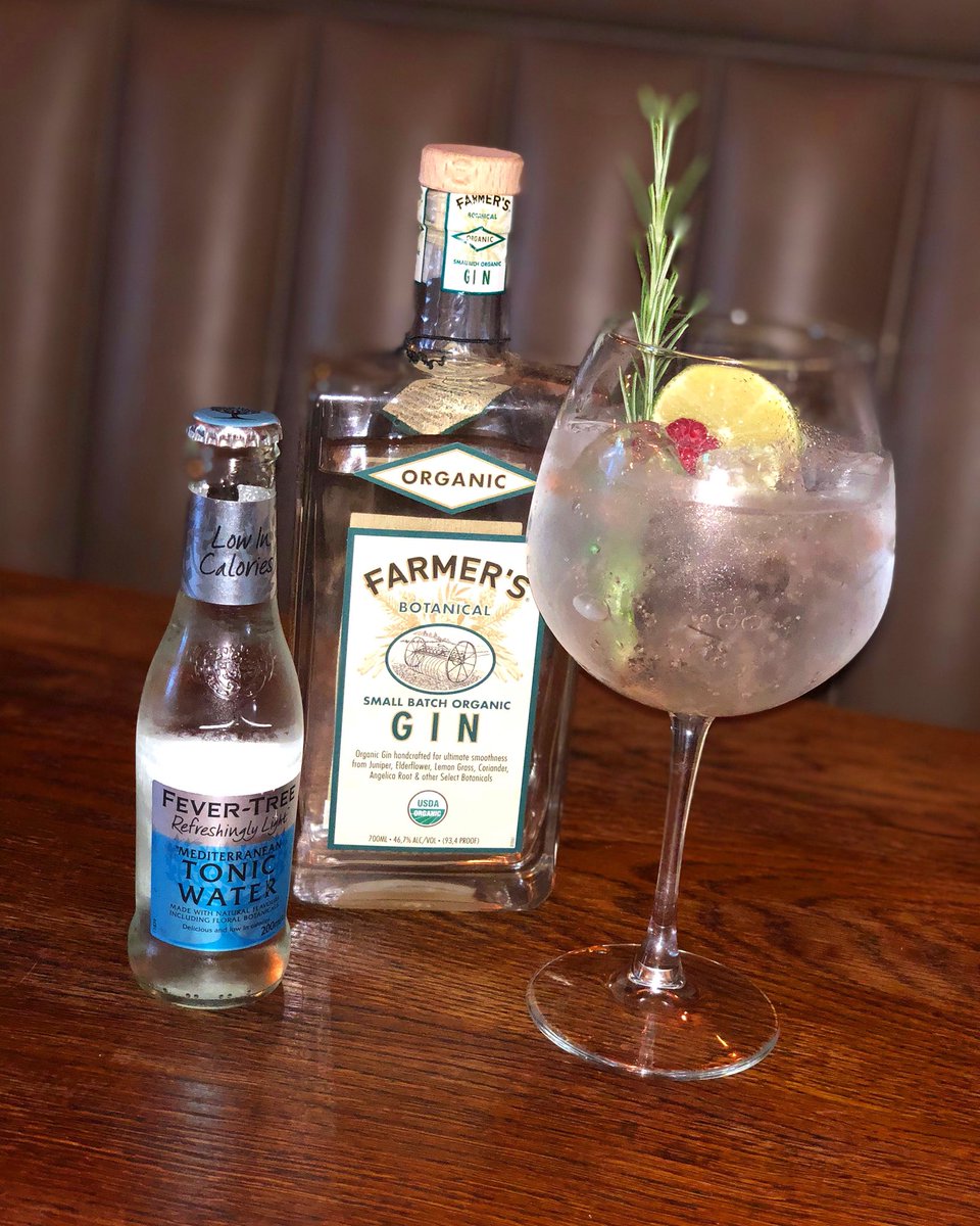 Introducing our gin of the week!💥 Farmer’s botanical small batch organic gin, served with @fevertreemixers tonic, spring of rosemary, raspberry and lime wheel😍