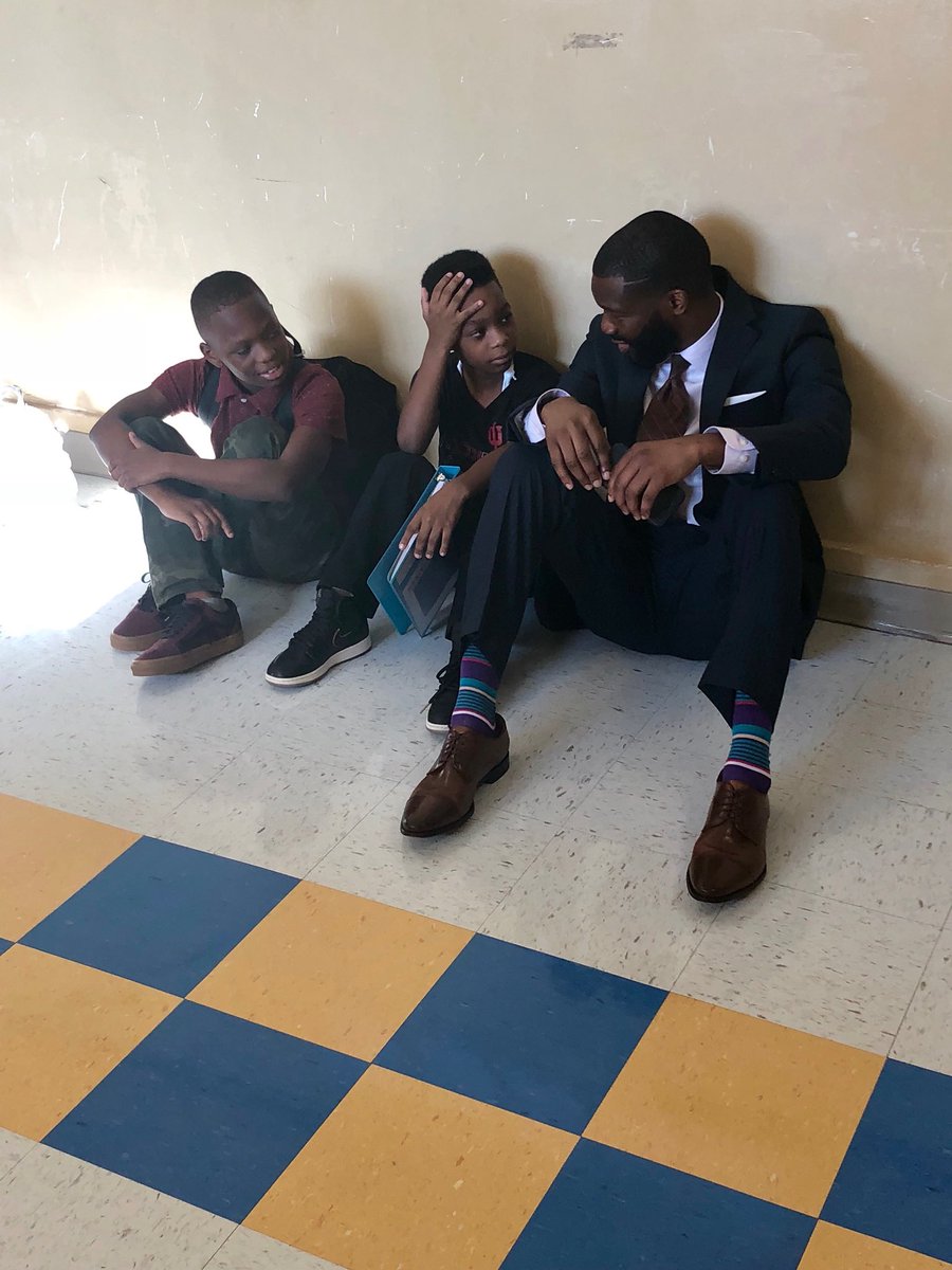 randallwoodfin's tweet photo. Y’all know what they say about first impressions, right? I want to make sure our students have a great first week back at school, and have that momentum carry them throughout the year. Commit to our students. Invest in them. And watch them grow. https://t.co/x09UFMIFJv