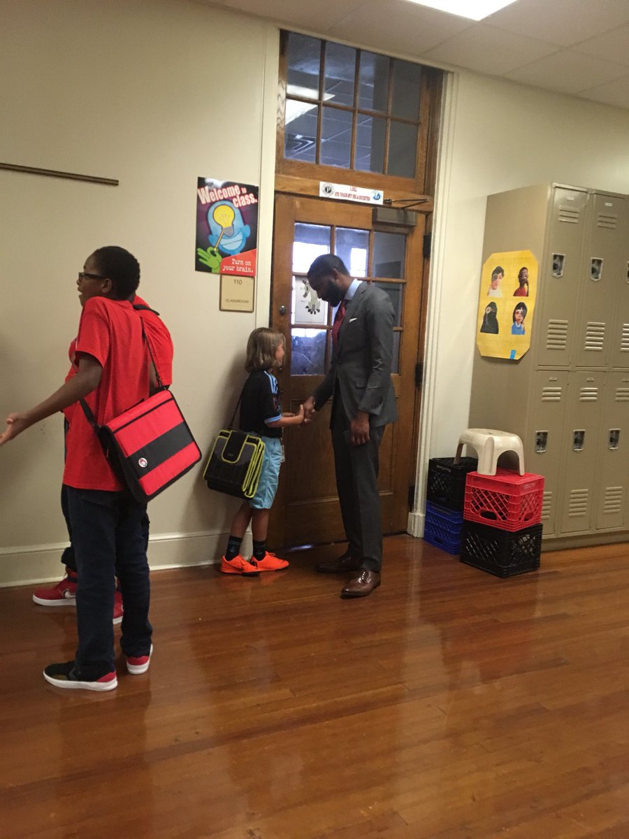 randallwoodfin's tweet photo. Y’all know what they say about first impressions, right? I want to make sure our students have a great first week back at school, and have that momentum carry them throughout the year. Commit to our students. Invest in them. And watch them grow. https://t.co/x09UFMIFJv
