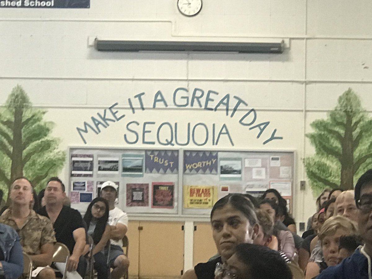 SequoiaMSGiants's tweet photo. It’s going to be a great year Sequoia!!  #campSequoia #middleSchoolRocks. #proud2beVP@SMS https://t.co/2chMo8Z61Y