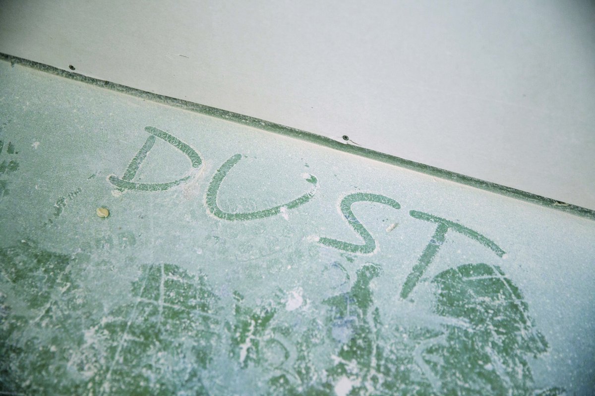 ITWBuildClean's tweet image. Don’t let dust get in the way of your remodel. Check out BuildClean – a dust control system.  bit.ly/2HGKRy6
-
#buildclean #remodeling #homeimprovement #toolsofthetrade #remodelingideas #homebuilder #dustcontrol #dustcontrolsystem