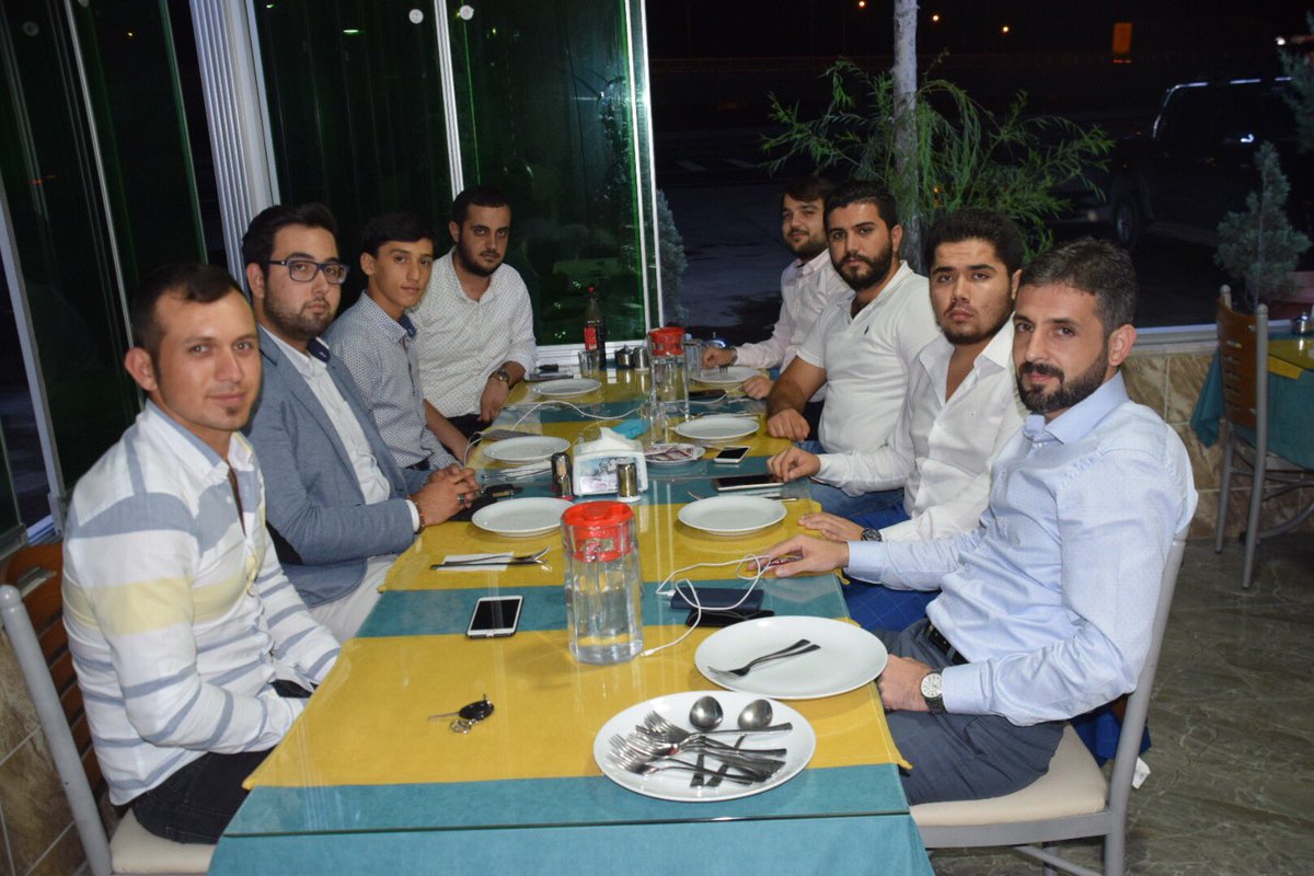APozanti's tweet photo. İlçe Başkanımız Yusuf Arısoy İlçe Gençlik Kolları Başkanımız Selçuk Coşkun Adana İl Yeni Seçmen Başkanımız Mustafa Türkoğlu İle Birlikte Yemekte Buluştu. @TrkogluMustafa @yusuf_arisoy @selcukkcoskun @MahmuttAktss https://t.co/yq24PSVMUA