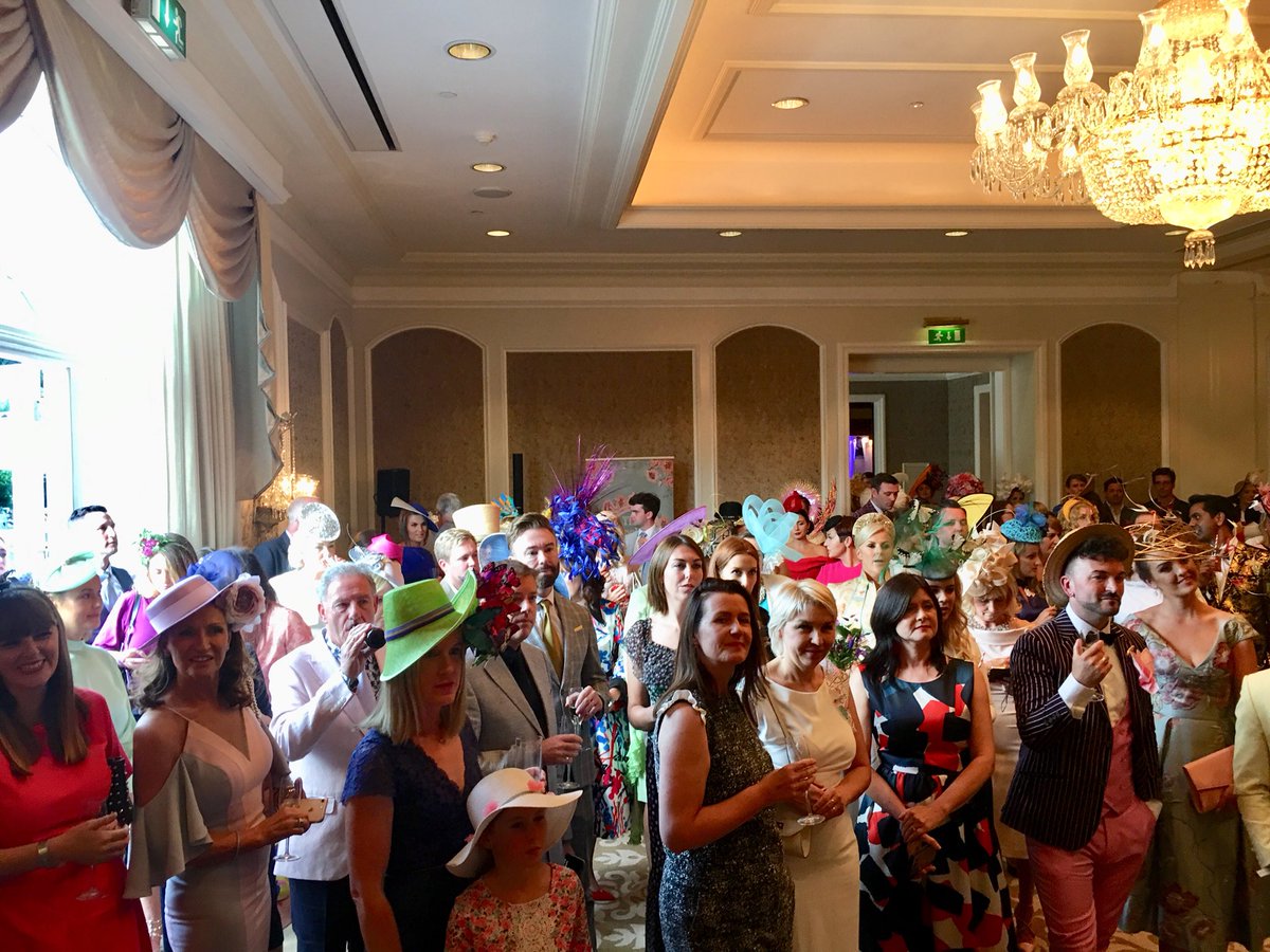 Nickylogue's tweet photo. Crowds now gathering for Best Dressed 2018 @InterConDublin https://t.co/Nu7m8hPyFi
