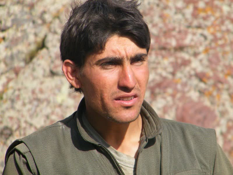 Kod Adı: Azad Zagros
Adı Soyadı: Mecid Delayimilan
Doğum Yeri: Maku
Anne - Baba Adı: Finas - Ebuşakir
Şehadet Tarihi ve Yeri: 3 Ağustos 2018 / Amed