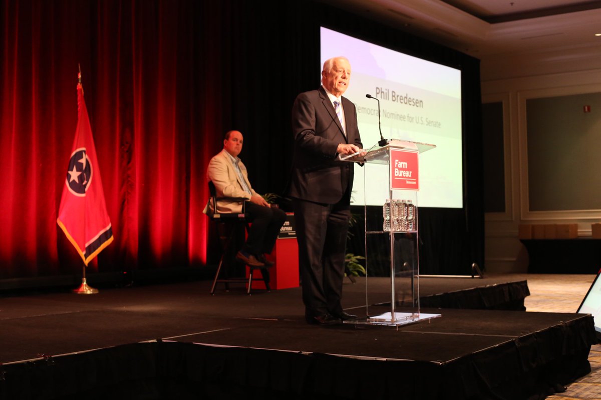 TNFarmBureau's tweet photo. Democratic candidate for U.S. Senate @PhilBredesen speaking to #tnpres18 crowd about who he is, what he believes and his vision for TN. https://t.co/NXqxZ59rmx