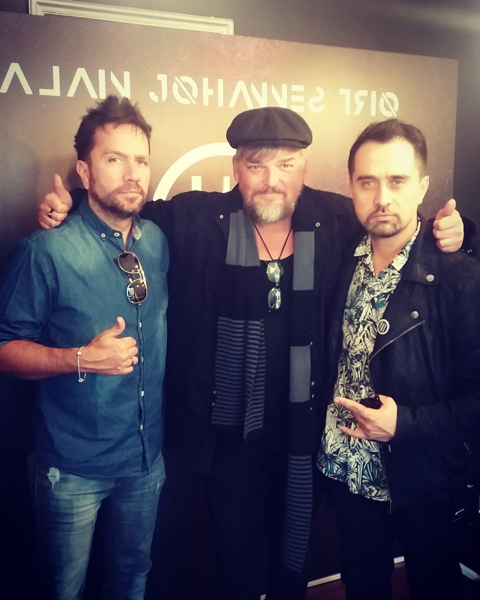 Alain Johannes Trío conversó con nosotros sobre su flamante single -con Mike Patton de invitado- y su viaje a #RockAlParque. Pronto, la entrevista en rockaxis.com