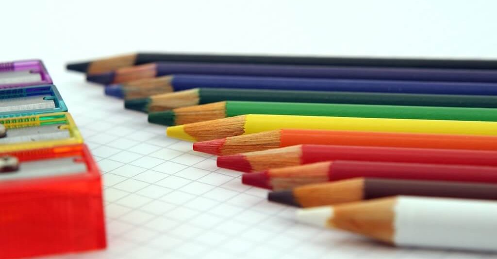 exitgroupla's tweet image. Back To School Feng Shui-How Rearranging Your Child’s Room Can Create Greater Success This School Year - redlotusletter.com/back-to-school…