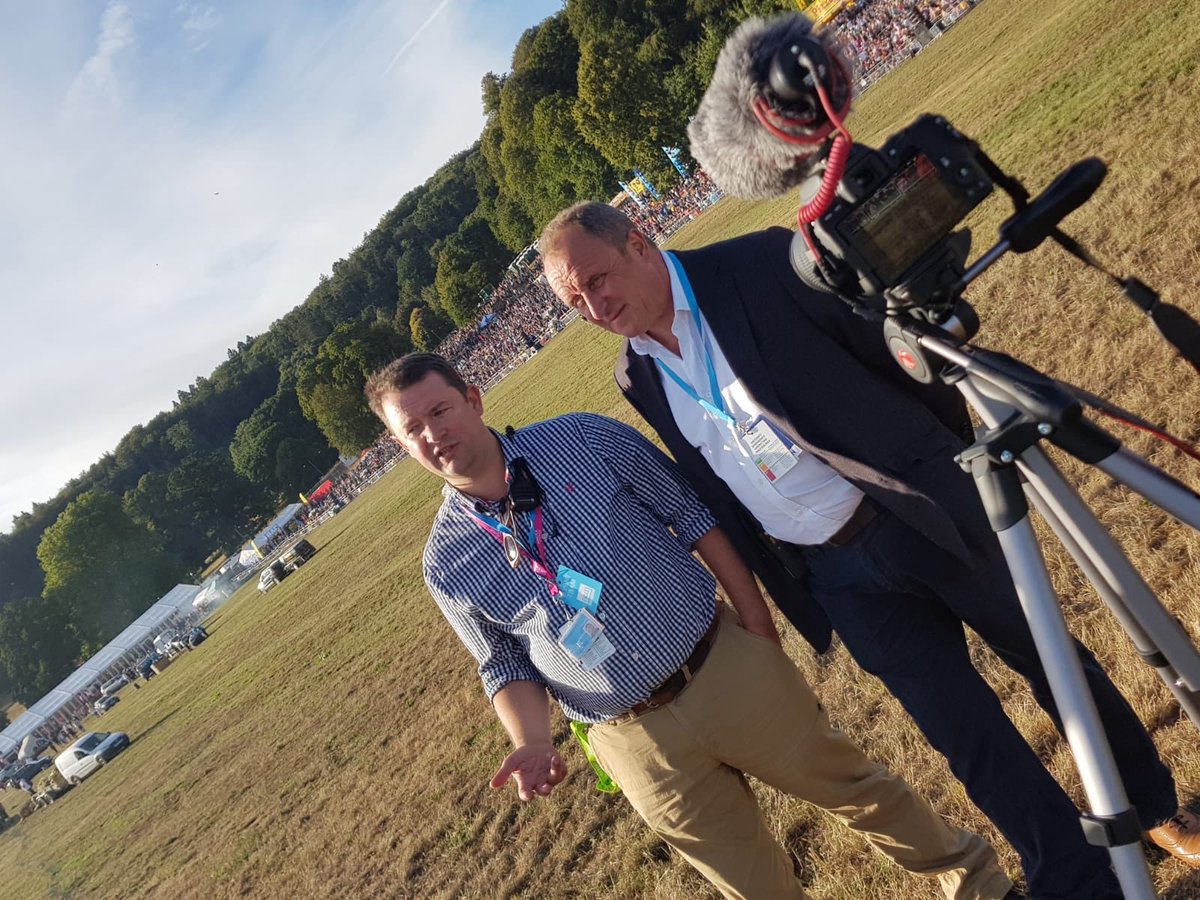 StandOutmag's tweet image. It was great chatting to Mike and Ben from @REM_Events at the @bristolballoon fiesta! Look out for our exclusive video and even more in our October issue... #EventProfs #weloveevents #bristolballoonfiesta