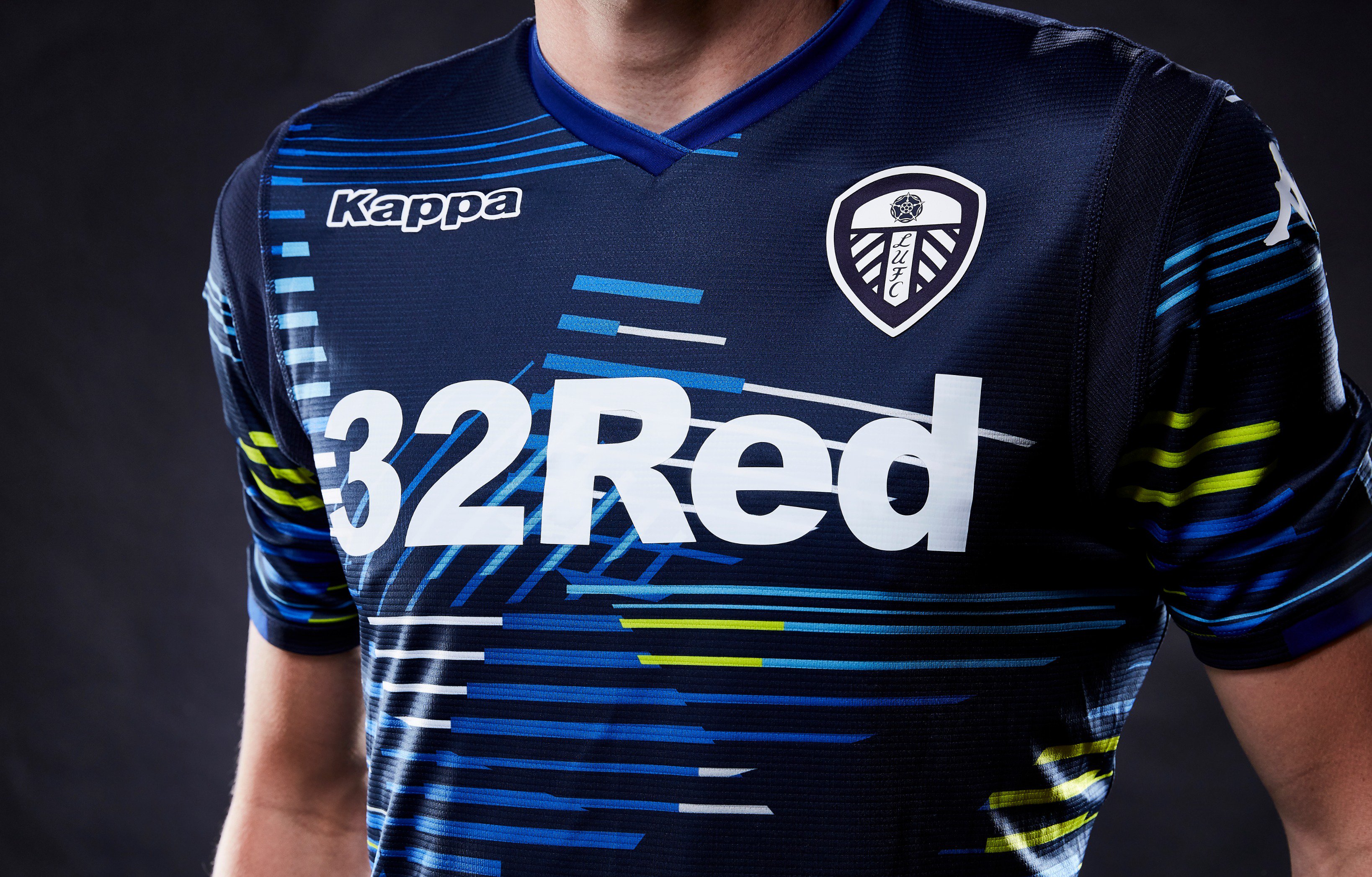 Leeds away strip 2025
