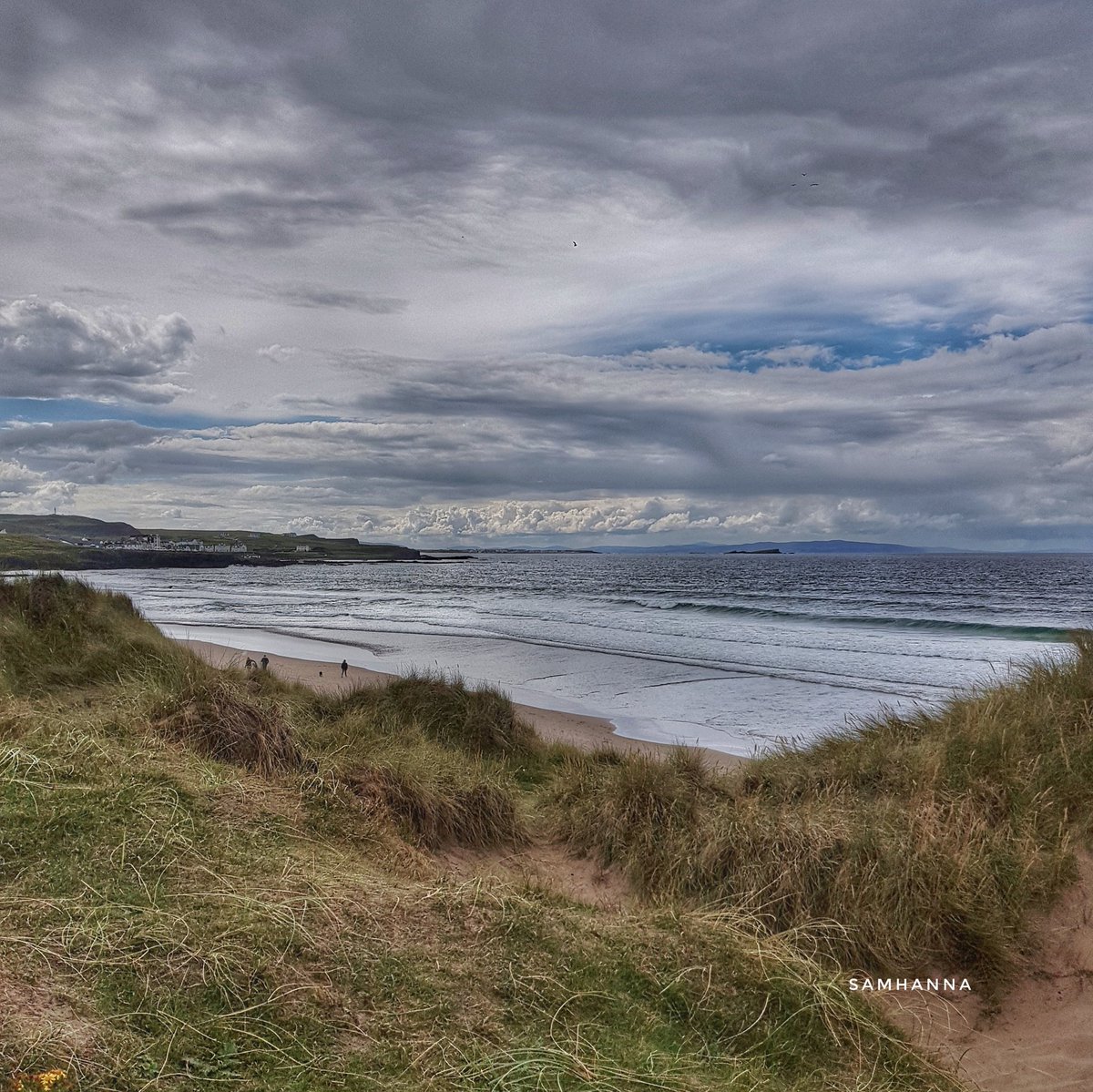 Finn McCool Ceremonies (@ceremoniesfinn) on Twitter photo Looking across #runkerry beach with clouds gathering over #inishowen in the distance. @ILoveNorthCoast <a href="/angie_weather/">angie phillips</a> <a href="/WeatherCee/">Cecilia Daly</a> <a href="/newslineweather/">IrishWankers</a> <a href="/CausewayGlens/">Causeway Coast&Glens</a> <a href="/VisitCauseway/">Visit Causeway Coast & Glens</a> <a href="/barrabest/">Barra Best</a> Looking across #runkerry beach with clouds gathering over #inishowen in the distance. @ILoveNorthCoast <a href="/angie_weather/">angie phillips</a> <a href="/WeatherCee/">Cecilia Daly</a> <a href="/newslineweather/">IrishWankers</a> <a href="/CausewayGlens/">Causeway Coast&Glens</a> <a href="/VisitCauseway/">Visit Causeway Coast & Glens</a> <a href="/barrabest/">Barra Best</a>