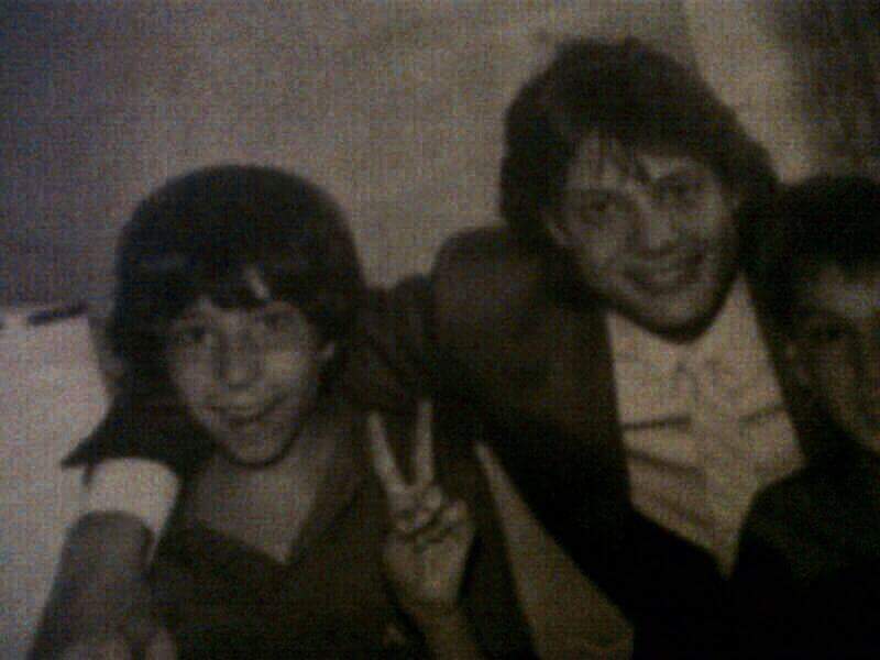 jorge_canals's tweet photo. TBT Le pedí a Luisito Rey que este momento no saliera en la serie #pischa #reysol https://t.co/Pwq7N8sLLI