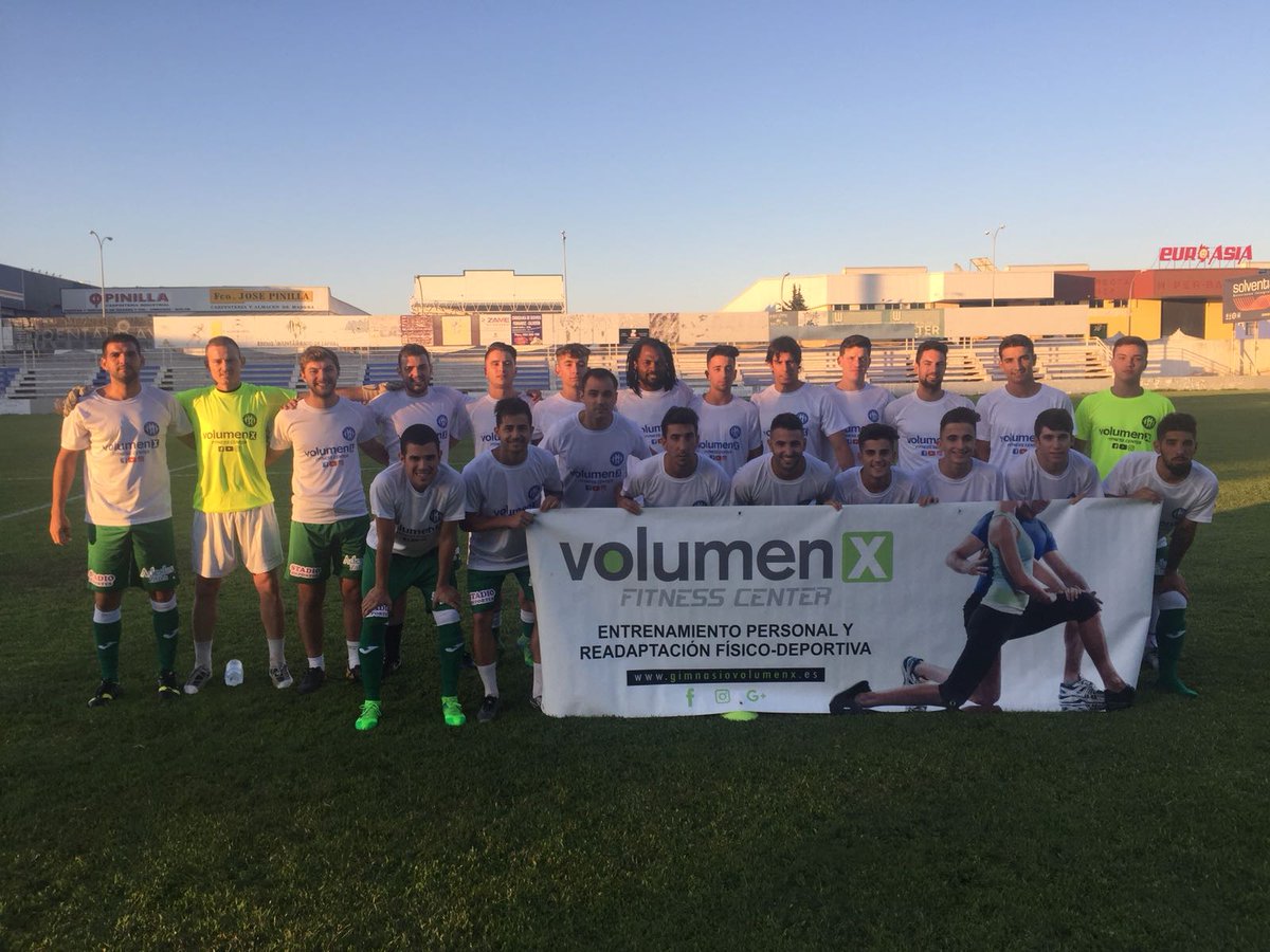 C. D. Zafra tweet media