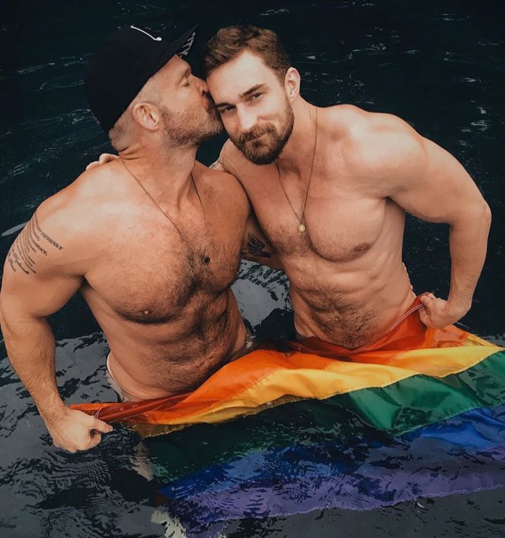 Gay bluetoon