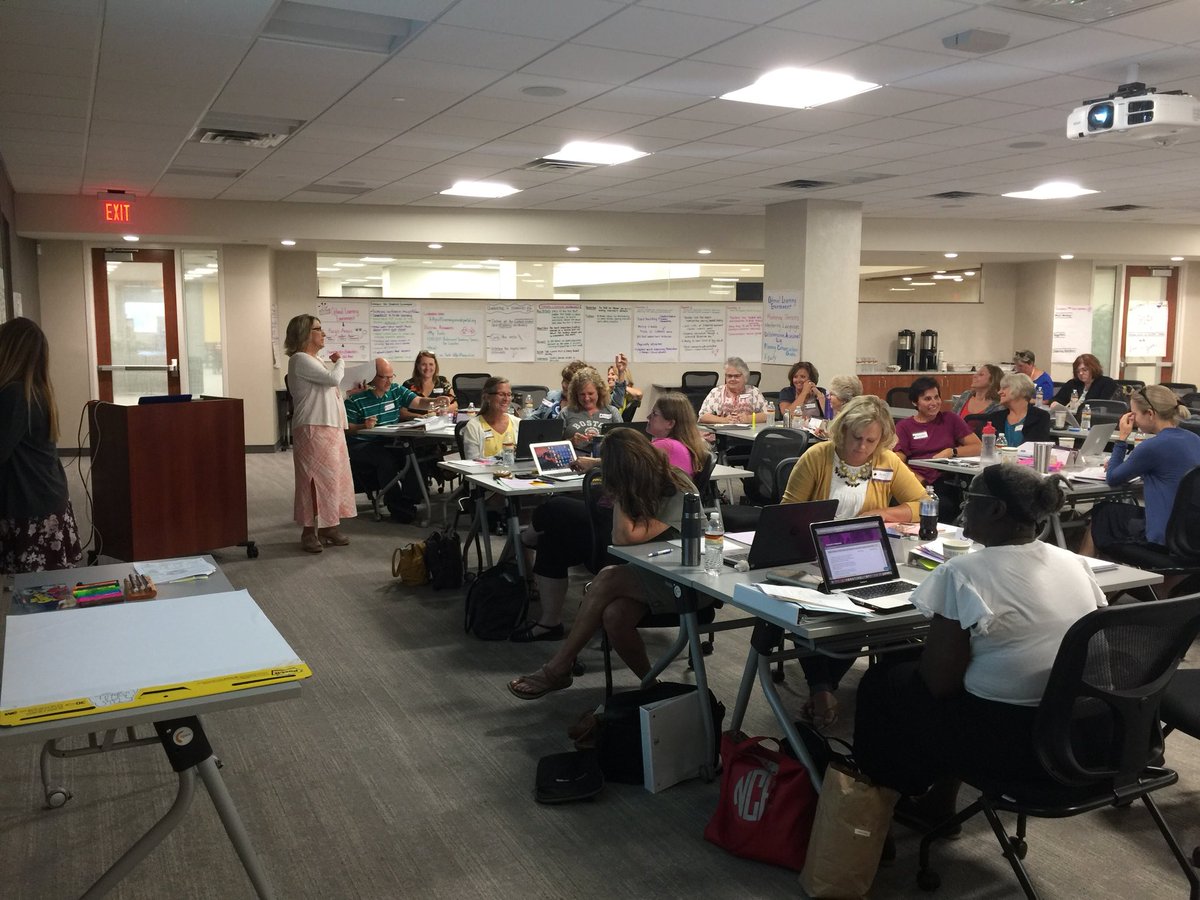 StacyACollins's tweet image. @NewTeacherCtr We’ve had 3 full and important days of Professional Learning in MN this week with our mentors and coaches from @csup_mnsu with Lori Bird @MAVBird and Jenn Schnupp. #equitablelearning