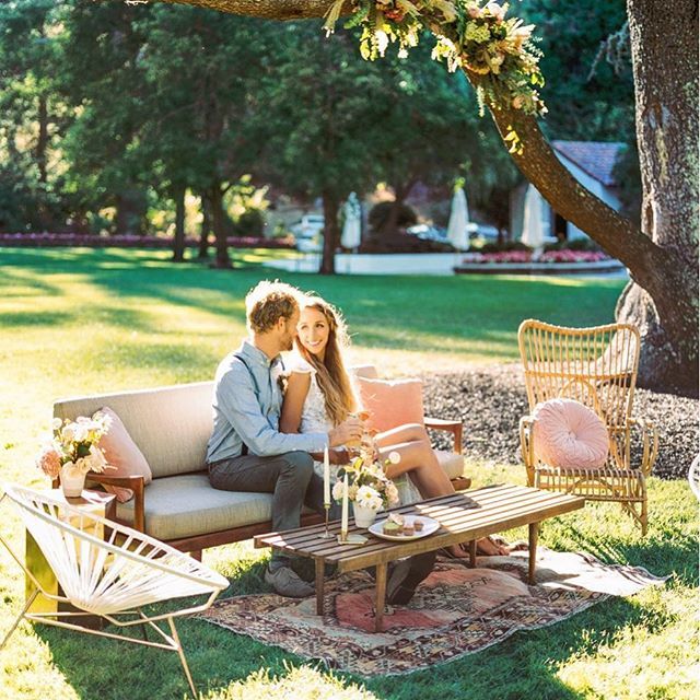 piecesbyviolet's tweet photo. Film scans are in from our shoot with @oliviarichardsphoto and @andrialeighevents ... woohoo! 
Along with, @willow.magnolia @hayleynoelartistry @bournepaperco @alilsomethinsweet @bhldn @latavolalinen @brighteventrentals @piecesbyviolet https://t.co/Zi9iXT6jsr https://t.co/3M1ODYXZfR