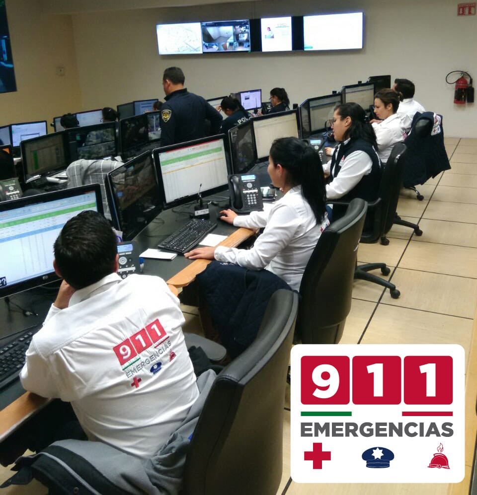 Alvaro_Vizcaino's tweet photo. A casi 2 años del inicio de la implementación del #911Emergencias, se ha dado el primer paso para contar con un servicio de carrera mediante la aprobación de un Estándar de Competencias con @SEP_mx y @ConocerMx basado en el Modelo Homologado de atención que nació con el 9-1-1 https://t.co/NBcvC3Tymg