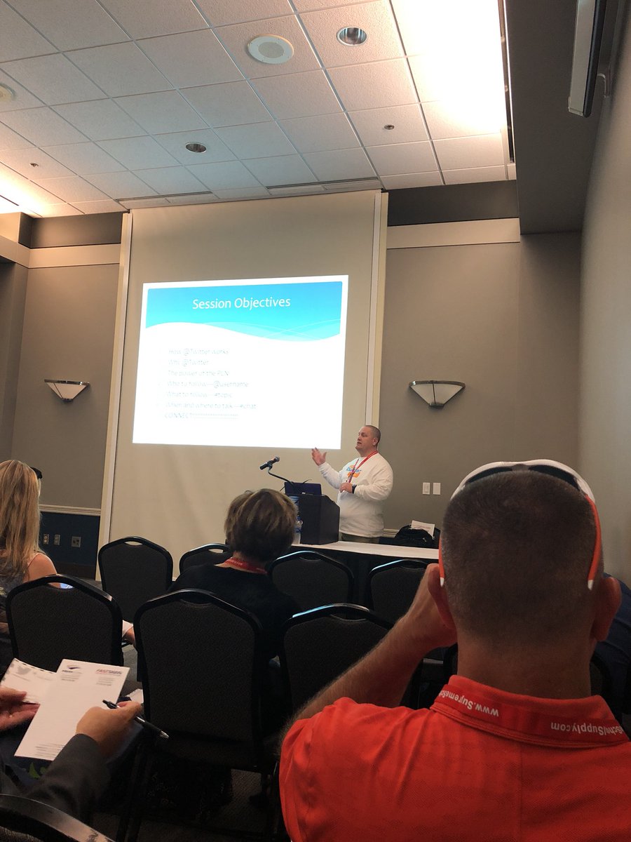 travislape's tweet image. Love seeing @WMSPal and sharing his story of Twitter at #ASBSDSASDConvention #sdedchat