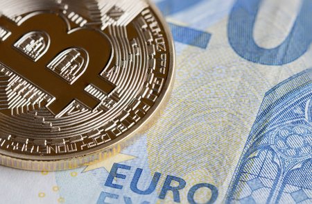 tamarataranu_82's tweet photo. #CryptoCurrencyMagazine, #CryptoValute How to Buy Bitcoins with PayPal https://t.co/GYkr8d5ZO8 https://t.co/wWVdaRjflR