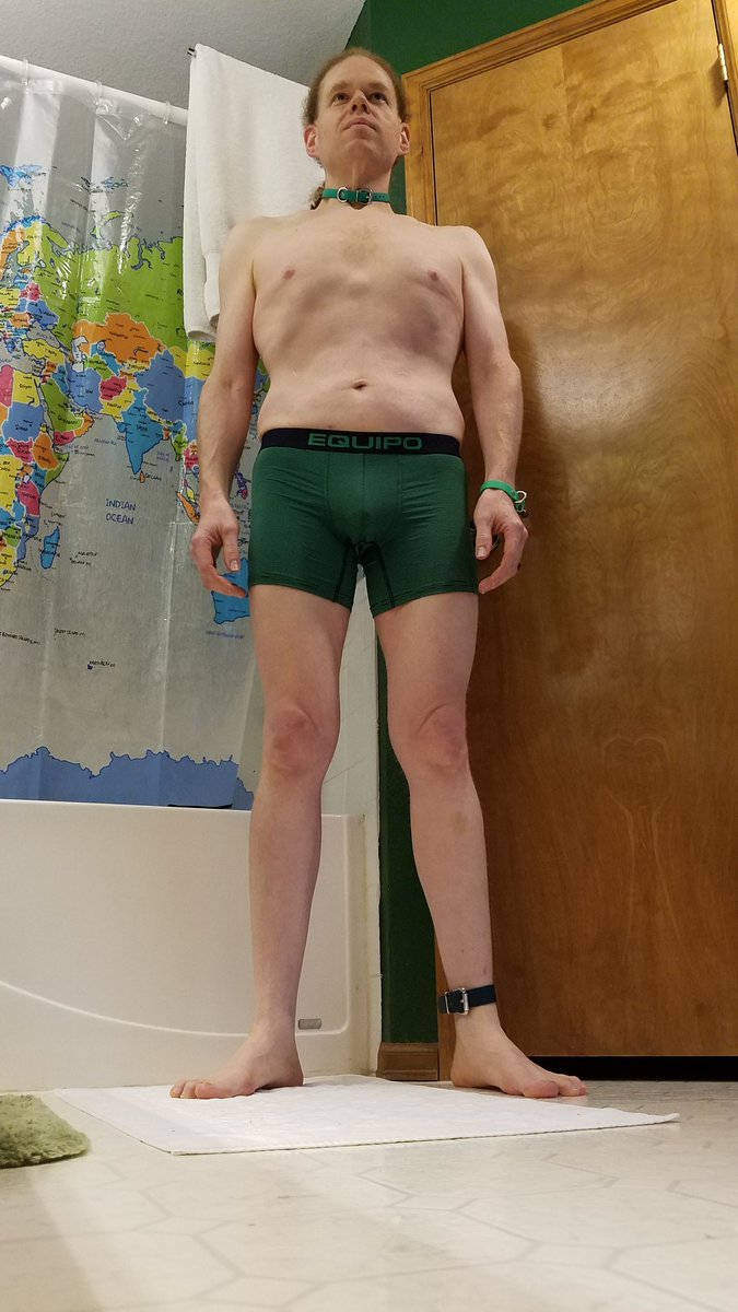 bylagarto's tweet photo. Goal is 159lb / 72.1kg
height 73" / 185cm

178.8lb / 81.1kg
19.8lb / 9kg to go

I've been tracking my weight loss for a year [pic 1]

I'm completely relaxed in all photographs.

Once I reach my low goal weight I'll put on 10 pounds of lean muscle mass to stay at 169.

#VisibleAbs https://t.co/2xbD8BEZVx