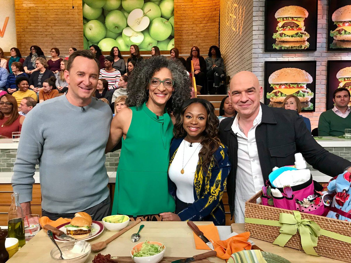 It's a Burger Bonanza on today's flashback episode of #TheChew! We're on a quest to make the best burger ever – and actress @naturinaughton is joining in on the fun. See you at 1e|12c|p!