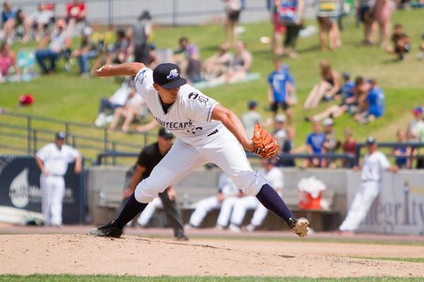 detroitnews's tweet photo. Sidearm sizzle is pushes Schreiber closer to Comerica Park https://t.co/GIkdjWnpQs https://t.co/qjNRGHkPN4