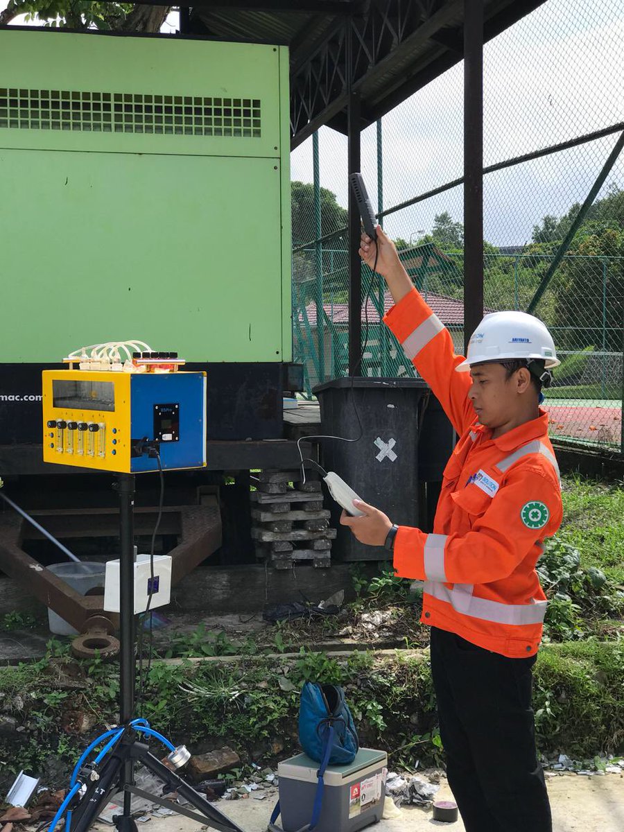 pjk3pgas_sol's tweet photo. Balikpapan, 8 - 10 Agustus 2018 : Pengukuran kualitas udara ambien di PT PLN (Persero) Kalimantan Timur oleh tim sampling PJK3 PGAS Solution @pgas_solution #PJK3 #RiksaUji #Lingker #K3 #Ergonomi #PGAS #Solutionation #JasaK3 #UdaraAmbien @Gas_Negara https://t.co/rLpB7lWL5u