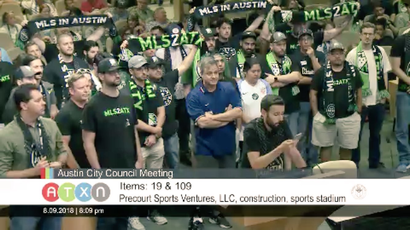 DkM2BqTUYAAh8-6.jpg:large