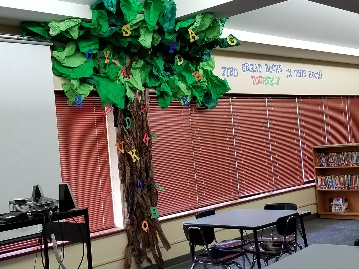 Today's project...in between <a href="/bebensee141/">Bebensee Elementary</a> registrations! I'm taking an "unplugged" day - yes a DAY, tomorrow! It's a start, lol. #KidsDeserveIt We're ready for ya @aisdlibsrv!