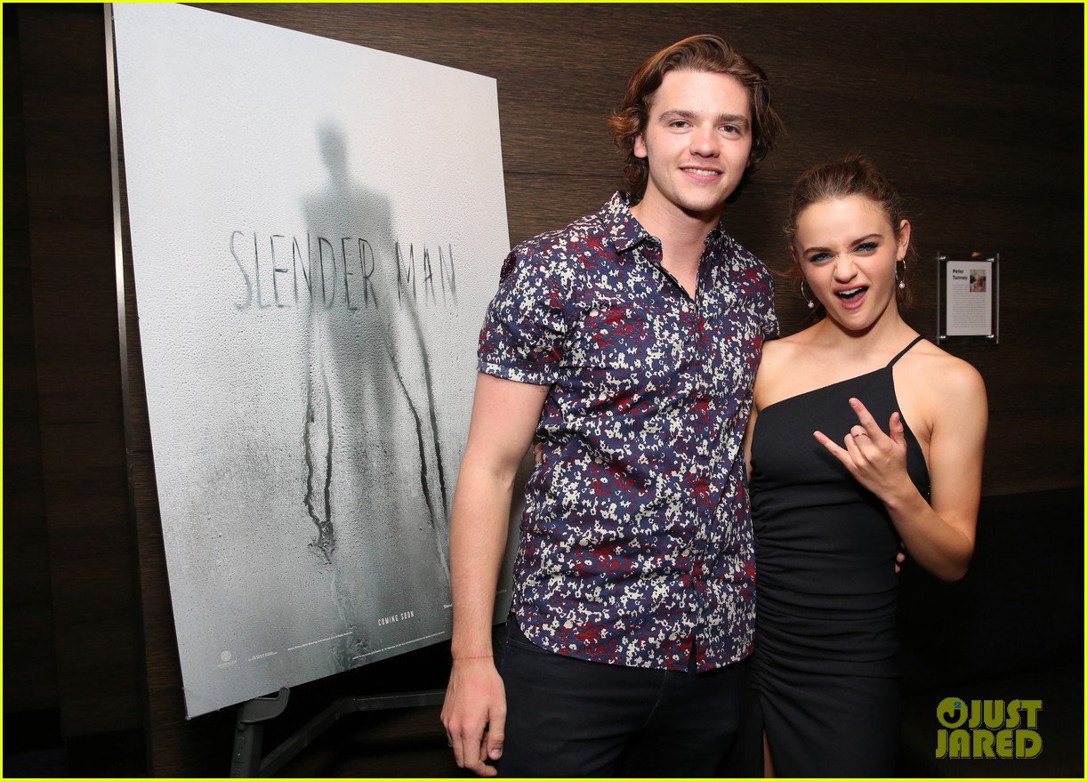 The Kissing Booth Cast Reunited at the Premiere of Joey King's New Movie  Slenderman