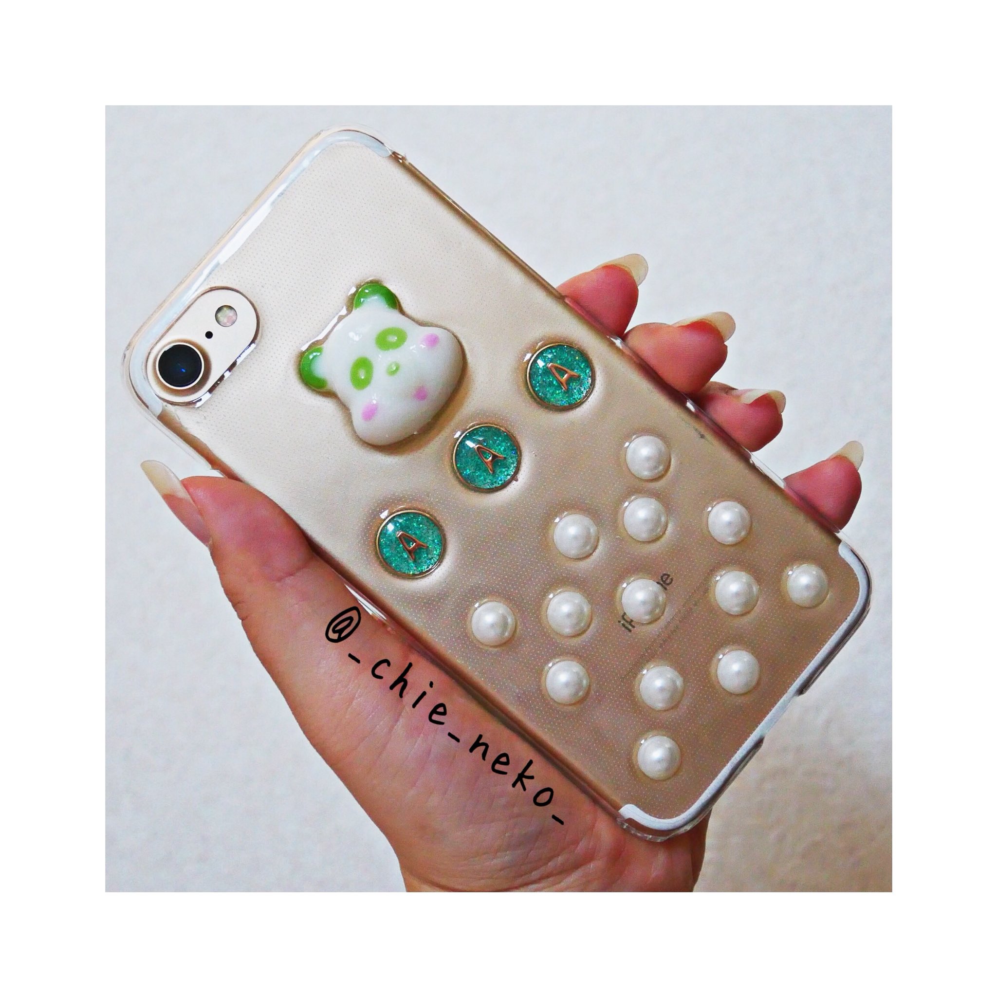 Chieneko a仕様のiphoneケース a aハンドメイド ハンドメイド好きさんとつながりたい レジン好きな方と繋がりたい Iphoneケース レジン Uvレジン えーぱんだ T Co G2pntkcb8z Twitter