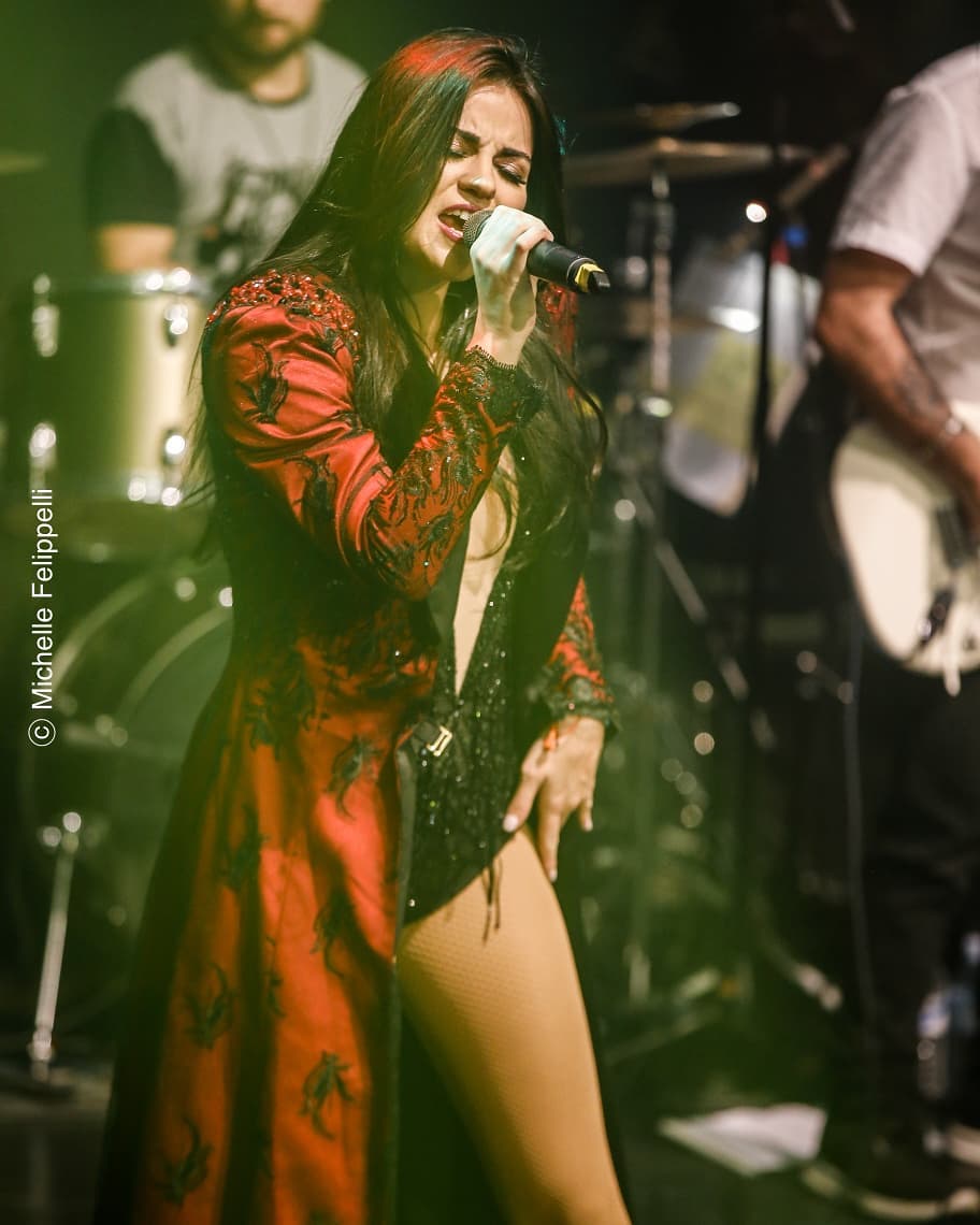 jakpsilva29's tweet photo. 📸 Michelle Felippelli @mihfelippelli
https://t.co/aQlU2RxrqC
#LiveTourRio 🇧🇷 @MaiteOficial
#KCAMexico #MaitePerroni #ActrizFavorita https://t.co/ANxABEdK5j
