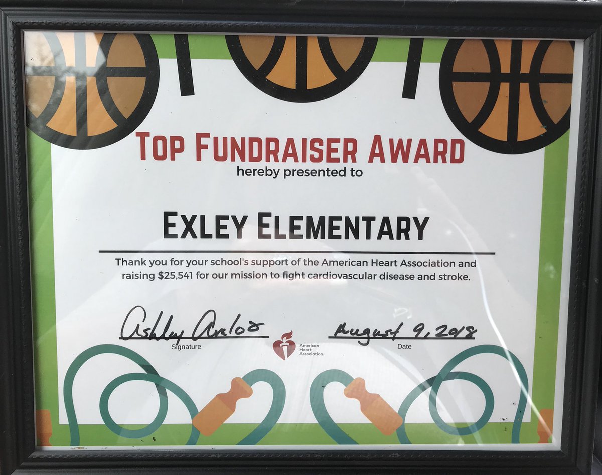 michaelekramer's tweet photo. Woo hoo! I just love my students and their dedication to such a good cause. 
#Exleytweets https://t.co/U0tu1qL1ml
