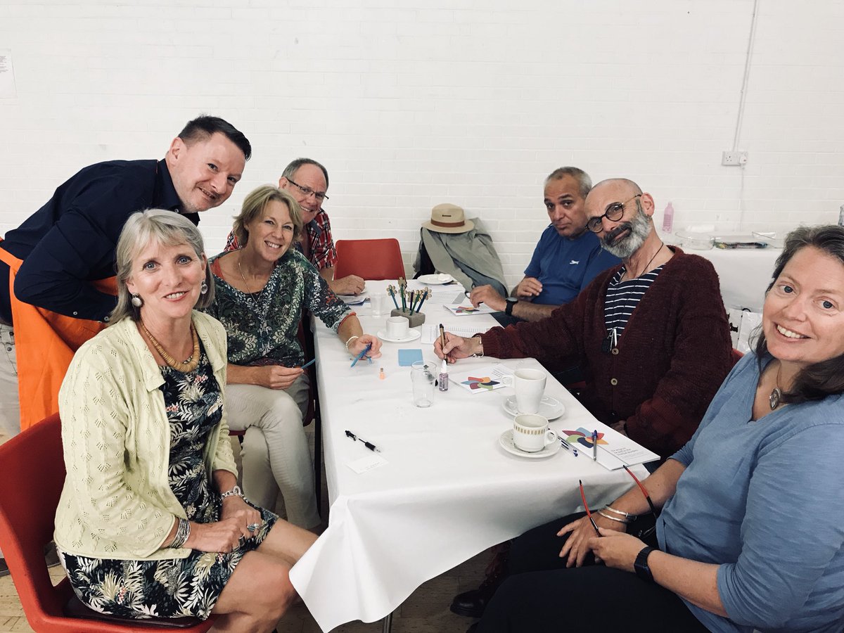 BordersRecovery's tweet photo. @RecWalkScot @SRConsortium @SuzanneSFAD #celebrating #recovery in #Galashiels at the #Connect4Recovery event. Lovely flowers ready for the memorial at George Square on the 6th if September πΈ https://t.co/BZhJzUCDGp