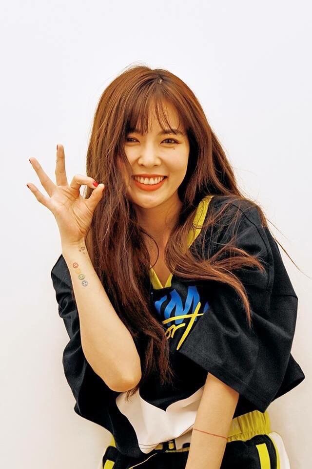 edawn_hyuna's tweet photo. #SupportTripleH NÃO CHEGUEM PERTO DELAAAA https://t.co/sD3SbQ9Ik8