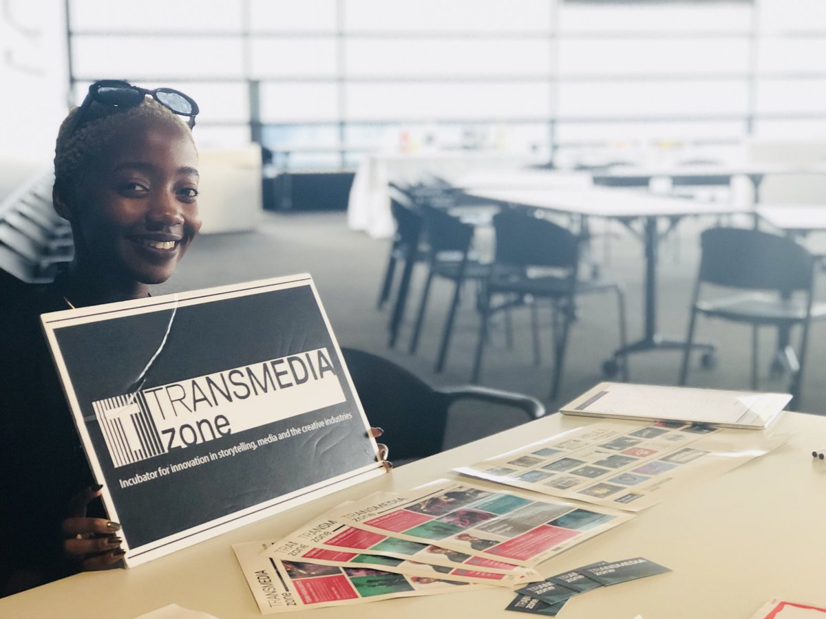 TransmediaZone's tweet photo. Excited to be welcoming so many insightful media leaders to our salon tonight to discuss Canadian Independent Production - Where do We Go From Here? #TMZEvent #media #Inditv #canada #canadianmedia https://t.co/MmMDhpSEai