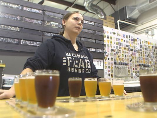 BREWx5's tweet image. NJ beer: Meet the women behind New Jersey's craft beer scene @NJCraftBeer @BackwardFlag @ForgottenBoards @LittleDogBeer buff.ly/2AAIONh