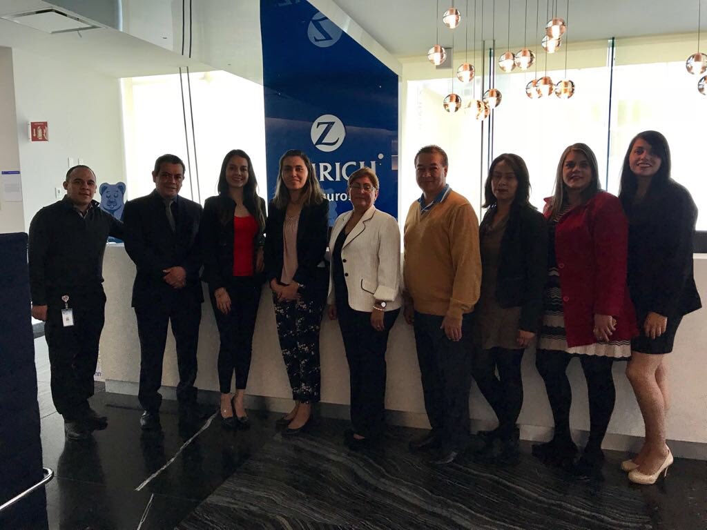 aidee_zg's tweet image. No todos los rockstars son músicos. Muy feliz de recibir hoy al equipo de @SoyRobotiX y conocer a los directivos de las secundarias que estaremos beneficiando con #RobotixInTheBox #STEM