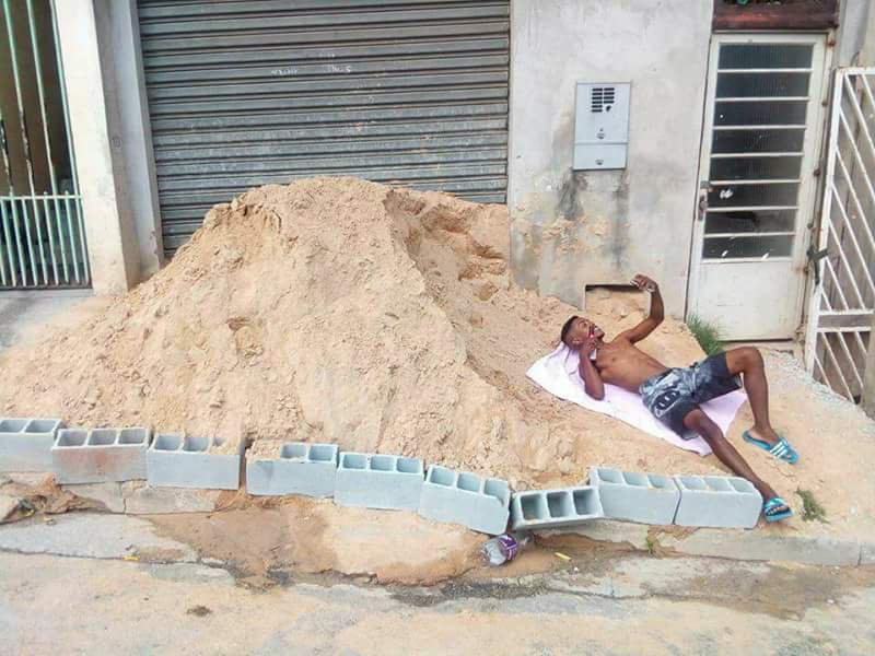 KiddaTrap's tweet photo. #VAR lemme liv it thare😅😅😅😅😅😂😂😂 https://t.co/6OI5K0APMF