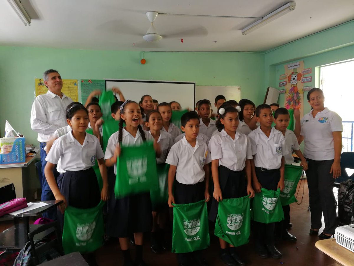 COCIGE's tweet photo. COCIGE inicia la jornada de formación sobre la conservación del recurso agua con  los estudiantes  de nivel primario de la  escuela   Belisario Porras en San Francisco https://t.co/J8GXTEQA3G