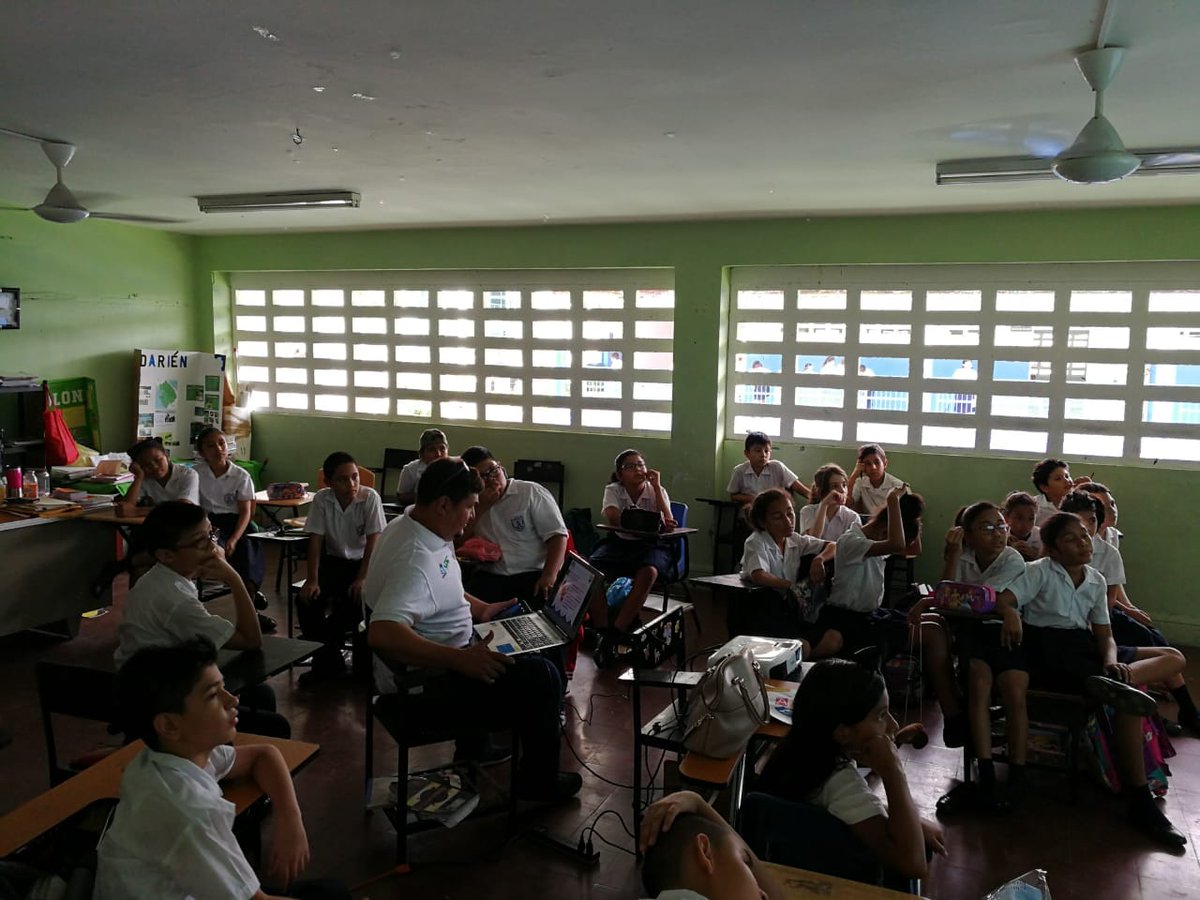 COCIGE's tweet photo. COCIGE inicia la jornada de formación sobre la conservación del recurso agua con  los estudiantes  de nivel primario de la  escuela   Belisario Porras en San Francisco https://t.co/J8GXTEQA3G