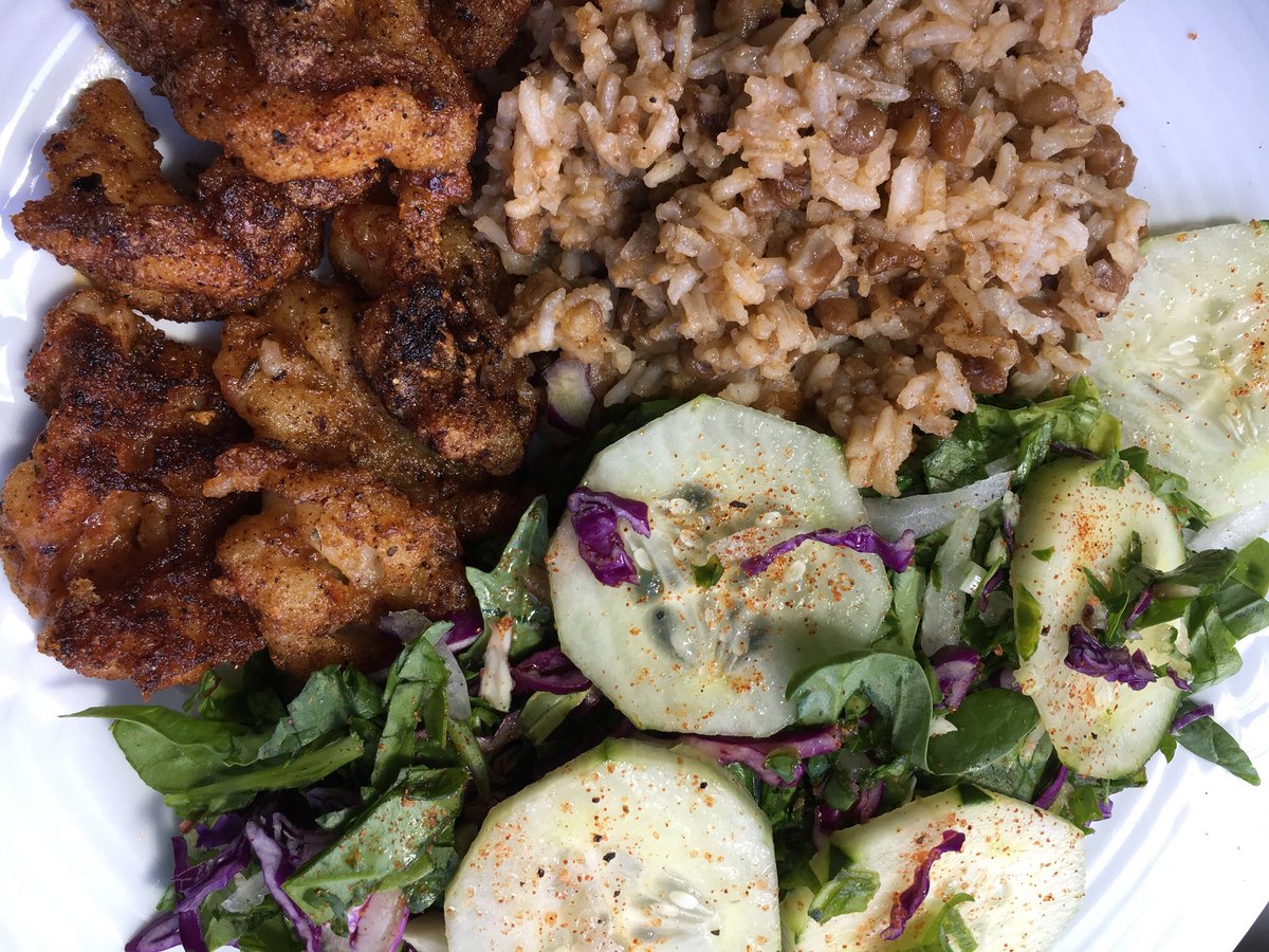 TrainerAhmad's tweet photo. Keep it simple! Use quality ingredients to make food you like. Your taste buds will love you and your body will thank you! https://t.co/qKnpbf0mbq
