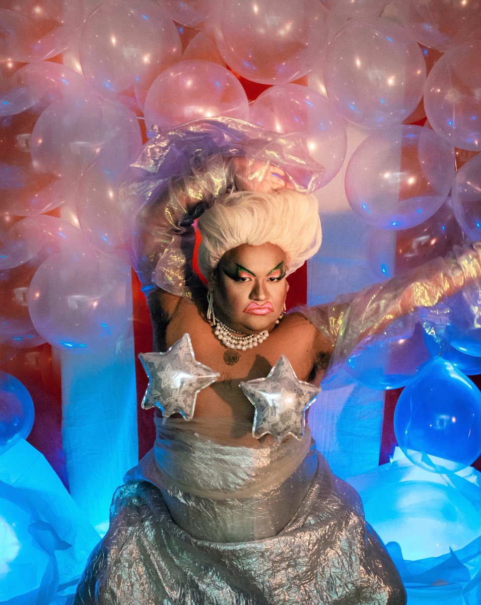 TomancyOfficial's tweet photo. Dreams are Reality
#tomancy #gay #queer #queen #queercore #gaybear #art #plussize #lgbt #gaydallas #dragqueen #alternativedrag #gaycub #gayleather #latinx #gaylatino #genderfuck #queerlatinx #genderfluid #lastnight #cleaneating #retro #brownboy #queerart #poc #dreams https://t.co/Q1xQLyYvoV