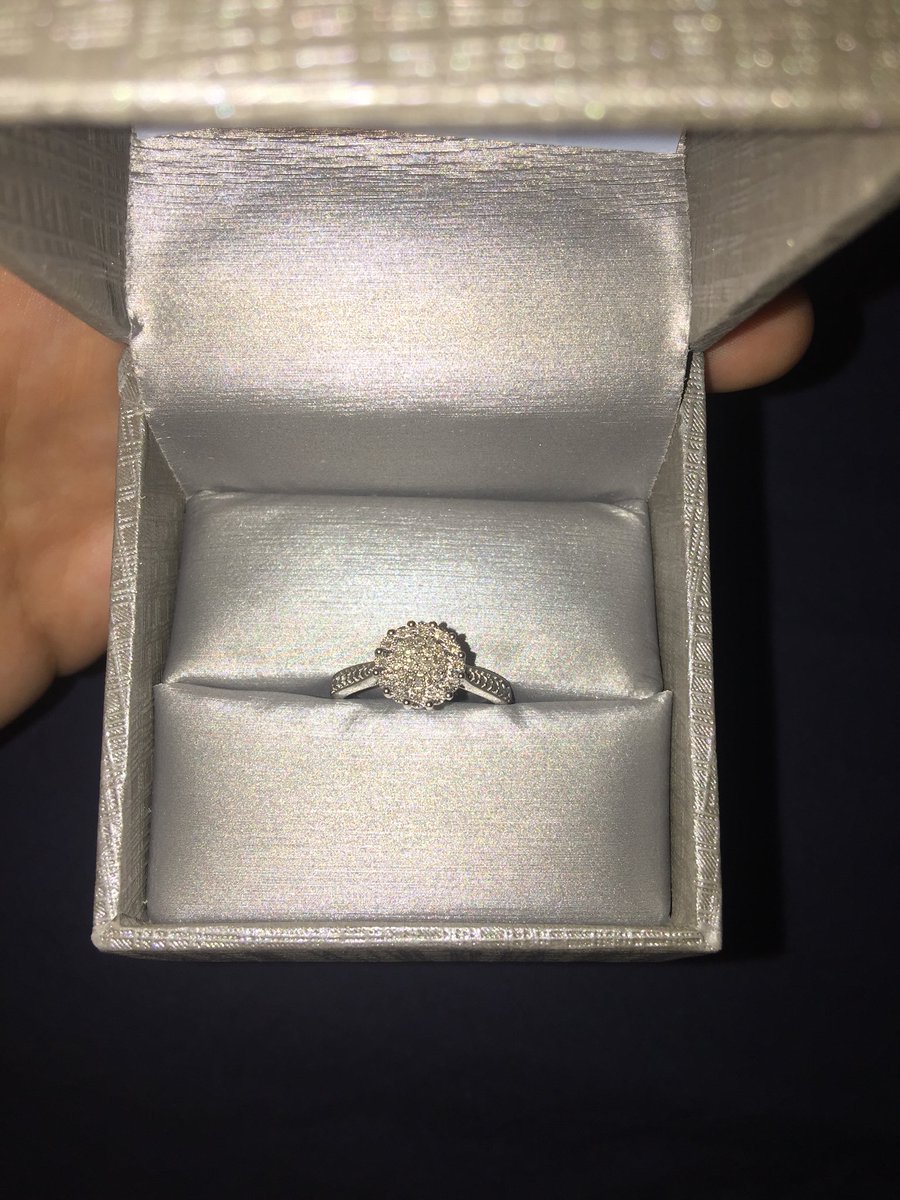 LexiShayne's tweet photo. He put a *promise* ring on it 😻 https://t.co/Wa5LgQ9wef
