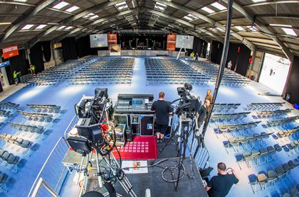 MAIN STAGE TONIGHT 7pm #CF18 #creationfest #festivals