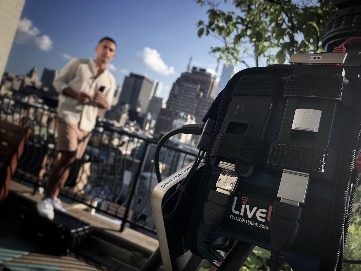 DanTVusa's tweet photo. Another successful Live Cross from NYC to Australia for @sunriseon7 using my trusty @LiveU #lu200 #dantv 🇺🇸🇦🇺 https://t.co/yRlKhkr7wD