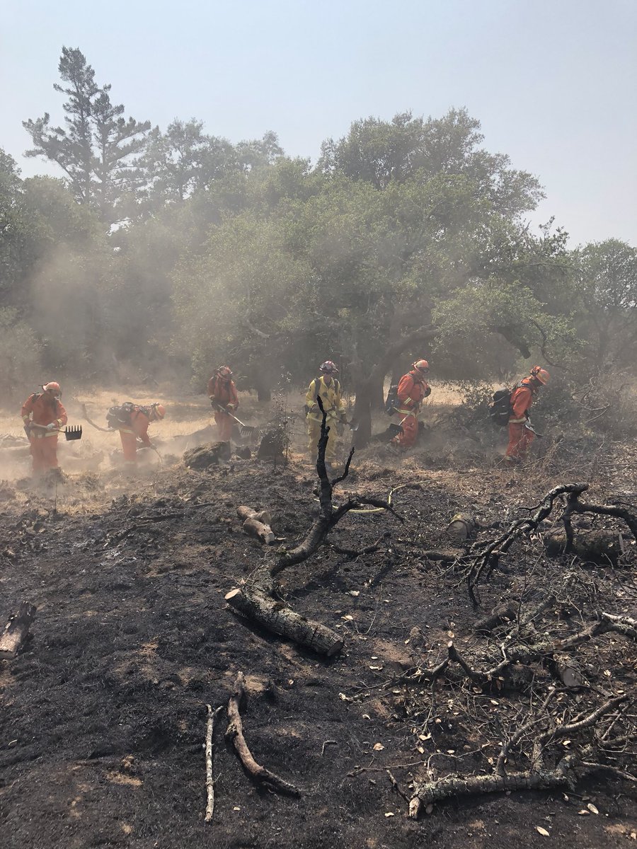 napacountyfire's tweet photo. CAL FIRE/ Napa County Fire is at scene of a vegetation fire behind Syar on 221. The fire is holding at 10 acres with 60% containment. Thanks to Napa city fire department, American Canyon fire protection district, Napa state hospital fire, CAL FIRE Riverside County https://t.co/F7uPDAJDlN