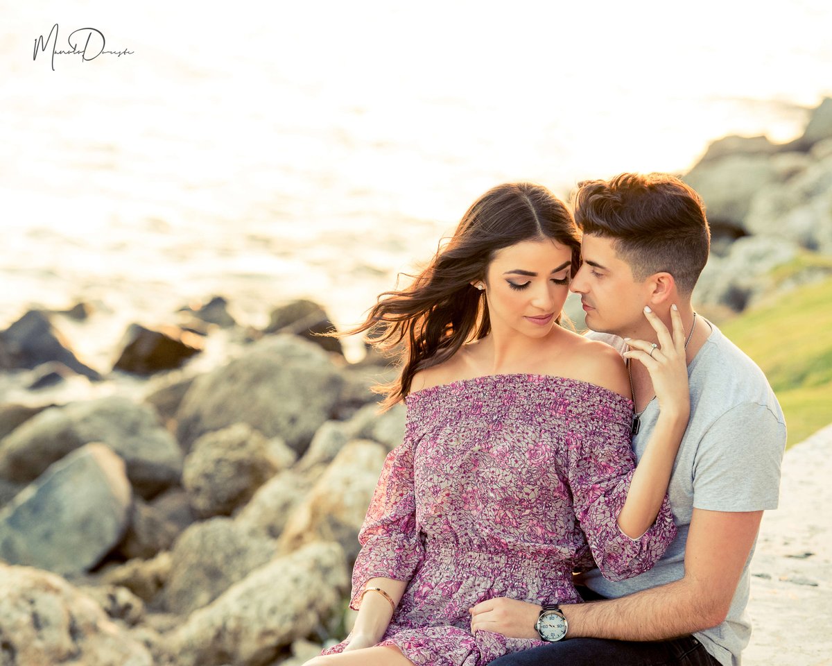 ManoloDoreste's tweet photo. Loving this tender moment between Stephanie & Joey! #InFocusStudios #ManoloDoreste #Miami #MiamiBeach #Engaged #EngagementSessions #Portraits #EngagementPhotos https://t.co/zsoJGFkBqF